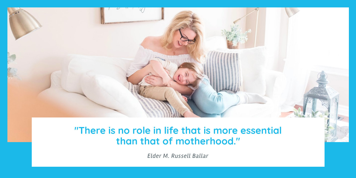 Mother's Day Quote Blue Facebook Cover 820x360
