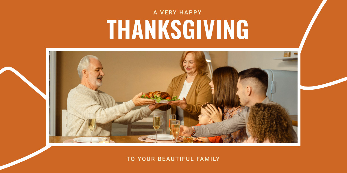 Very Happy Thanksgiving to Your Family Facebook Cover 820x360
