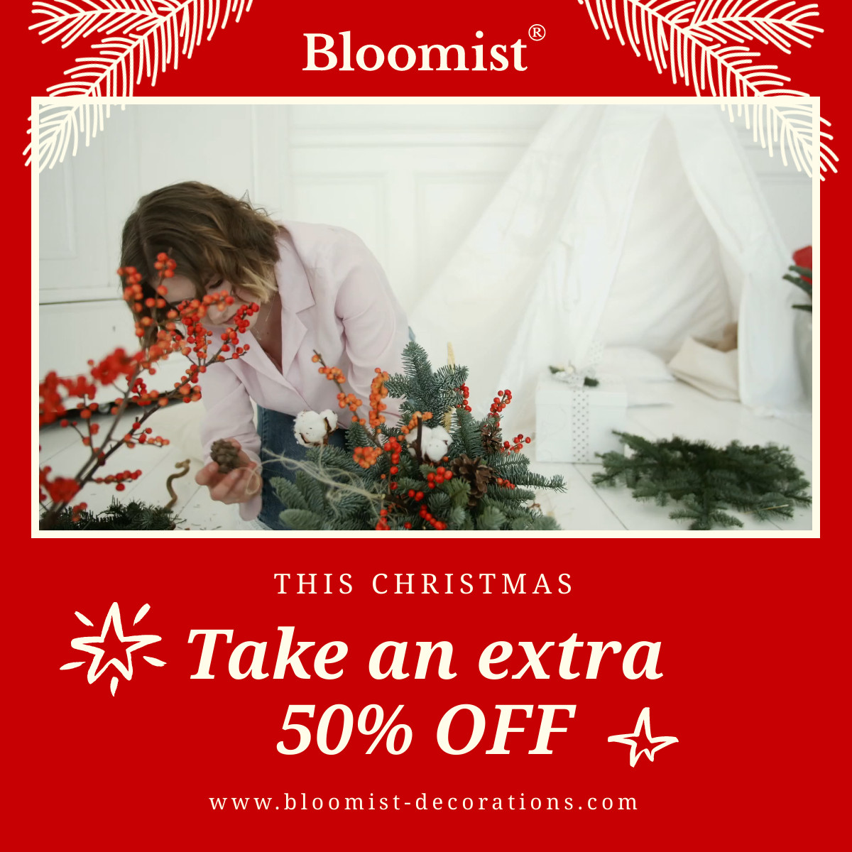 Extra Discount on Christmas Decorations Video Facebook Video Cover 1250x463